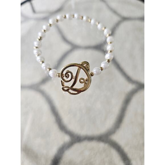 Bansri Gold Pearl Initial D Bracelet - Picture 1 of 3